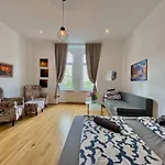 Vienna Riverside Residence Mm23